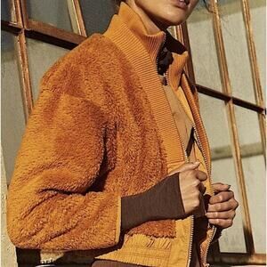 Free People Movement Gear Up Sherpa Jacket Mustard Fleece Full Zip Cropped Sz S